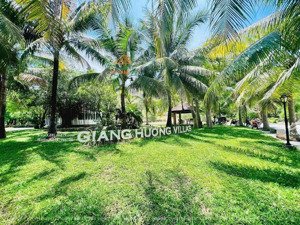 bán đất biệt thự giáng hương đường hoa anh đào lh: 