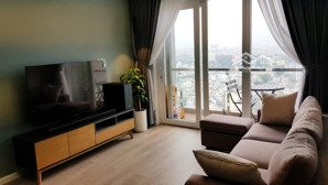 chủ nhà cho thuê cc 19 cộng hoà plaza q.tb. dt 120m2 3p 2wc. giá 14,5 tr. lh 