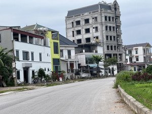 lô đất vuông đẹp. oto đỗ cửa. 70m2 full. vị trí cực đẹp - hương đình - mai đình