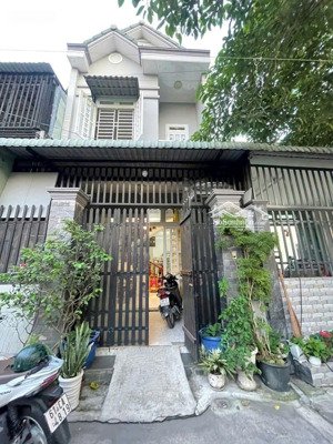 nhà lầu sổ hồng riêng gần siêu thị big c, giá 3 tỷ 850 triệu