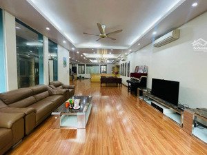 bán tòa nhà phố hoa bằng 225m x 6 tầng mt 10 mét 58 tỷ quận cầu giấy