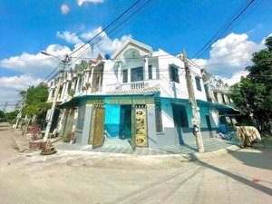 nhà lầu góc 2 mặt tiền gần ngã ba ông xã giá 4 tỷ 100 triệu