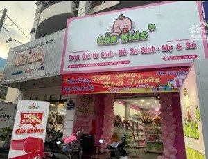 sang mặt bằng nguyễn ái quốc khu vực sầm uất - 8 tr/tháng -