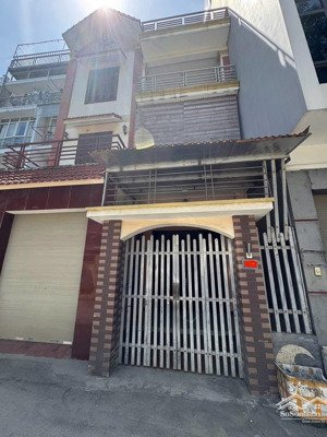 bán nhà 3 tầng cũ ô tô đỗ cửa mễ trì, nam từ liêm