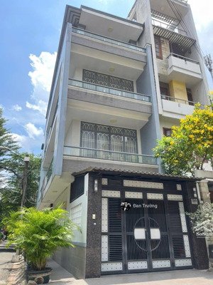 cần bán siêu phẩm trung tâm phú nhuận hxh phan đình phùng, phú nhuận (81m2). giá 3tỷ960.