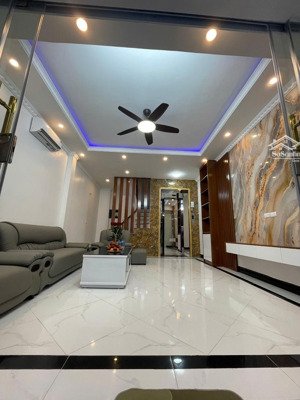 văn tiến dũng nhà đẹp long lanh 37m2 x 6t thang máy , ô tô qua nhà 7tỷ2