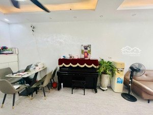 bán chung cư ct1 viện 103 văn quán - hà đông. dt 78m2 căn hộ 2pn, 2vs. nội thất gắn tường giá: 4tỉ1