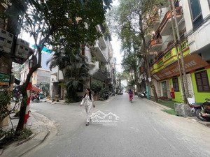 bán nhà trương định, 39m², ở sướng, trung tâm, 100m ô tô qua, giá nhỉnh 6 tỷ, không có căn thứ hai.