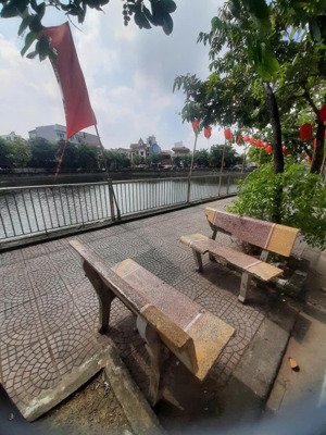 nhà 5 tầng view hồ giang xá - kd đỉnh - vỉa hè 4m - ô tô tránh - gần chợ giang xá, hoài đức