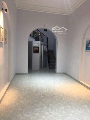 bán nhà 7 tỷ 40m2 đê la thành vị trí trung tâm ba đình 1 phút đến lotte gần shopehouse vinhomes