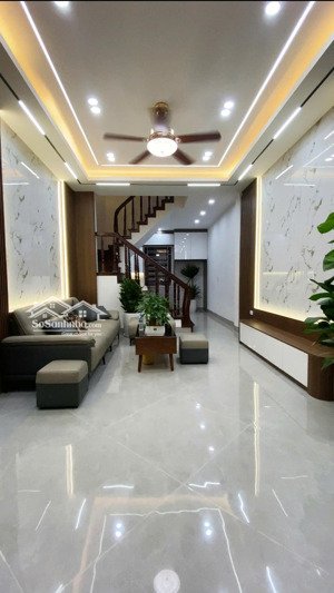 bán nhà kim ngưu dân xây 4 tầng chắc chắn, đủ công năng, ngõ thông, sát times city, 43m2 giá 9.6 tỷ