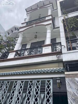 NHÀ ĐƯỜNG SỐ SẦM UẤT- KẾ PHẠM VĂN ĐỒNG- TRUNG TÂM THỦ ĐỨC- TRƯỜNG THỌ- 56.2M- 3 TẦNG- 7.8T