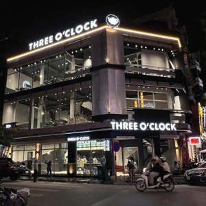 cho thuê mặt bằng kinh doanh nhà mặt phố nguyễn chí thanh 100m2x2 tầng mặt tiền lô góc chỉ 150tr/th