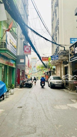 bán nhà 30m ra đường láng - đống đa - phân lô - ô tô tránh - mt 5.2m - giá chào 18.5 tỷ