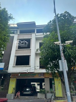 căn shophouse 2 mặt tiền đường hải hưng view trực diện cv hồ vịnh ngọc ở ecorivers - tp. hải phòng