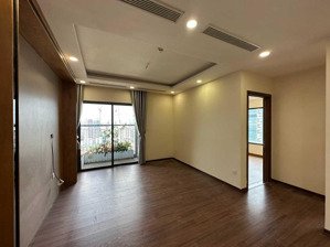 hot: duy nhất 1 căn golden park - 100m2, 3pn, cơ bản, giá 19 triệu. lh: 