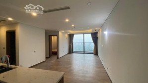 bán gấp căn hộ chung cư 3pn nội thất cơ bản bên ngoại giao đoàn toà no1t4