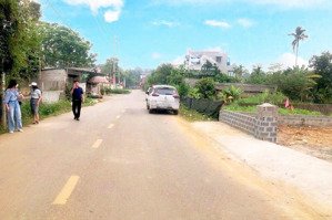 lô góc 2 mặt tiền view cao thoáng,dt 863,8m có 200 ont.phú mãn quốc oai hà nội.