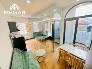 siêu phẩm 1 pn có cửa sổ thoáng mát dành cho các bạn sinh viên hồng bàng uef tại điện biên phủ bt