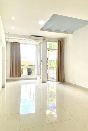 nhà mới đẹp - trung tâm bàu cát 4 tầng đầy đủ công năng chỉ 12.9 tỷ