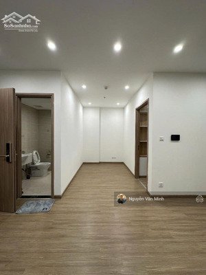 hot cho thuê căn 1 ngủ + 43m2 tòa sa3 sakura giá 7tr500 vinhome smart city