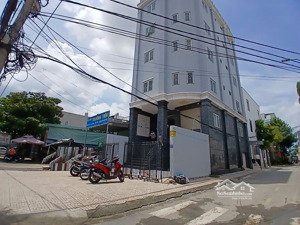 bán tòa nhà văn phòng 6 tầng góc 2 mặt tiền đường nguyễn duy trinh phường phú hữu quận 9. giá 23 tỷ