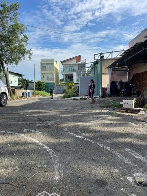 bán nhanh 186m hẻm xe hơi bưng ông thoàn quận 9 giá tốt cho quý khách hàng
