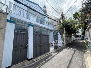 nhà cho thuê đẹp! đường nguyễn kiệm, phường 9, phú nhuận lh 