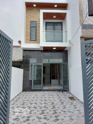 chủ ngộp bán nhà 1 trệt 1 lầu còn mới phường phú lợi ngay dê ninh bình cách phạm thị tân chỉ 50m