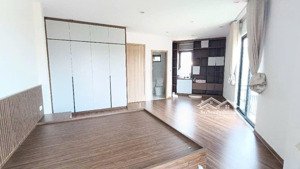 nhà đẹp thạch bàn sẵn sàng dọn về ở ngay 50m² 7 tỷ