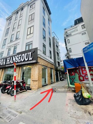 bán nhà hồng tiến 32m 5.7 tỷ căn góc 10m ra phố