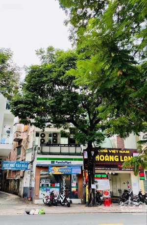 bán nhà góc 2 mt lê văn sỹ, p.14, q.3- dt: 5mx20m- cn: 96m2- kc: 3 tầng - hđt: 80 tr/th - giá 25 tỷ