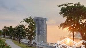 . bán biệt thự đơn lập mặt hồ hoàng lan 306m2 tại vinhomes green bay mễ trì