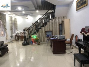 bán nhà mặt tiền đường 160 - 1 trệt 1 lầu - p. tăng nhơn phú a - quận 9 - tặng nội thất - 94.6m2