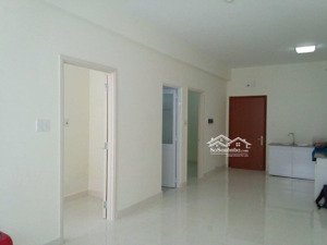 cho thuê cc hưng ngân -q12 - 2pn ban công 6,5 triệu, 67m2, q12, hcm giá cực chất