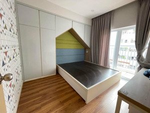 chính chủ cho thuê chung cư oriental 685 âu cơ full option nhà mới xem nhà 24/7 lh 
