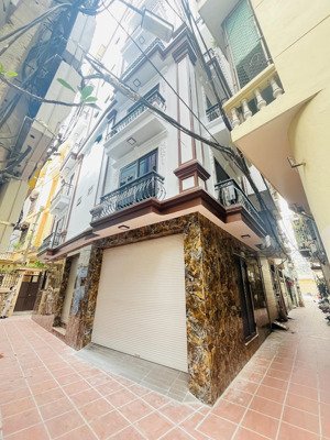 nhà mới trần cung , thang máy , 56m2 x 7 tầng , 8 ngủ , oto cất tầng 1 , giá : 18.3 tỷ