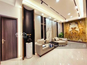 bán nhà lò đúc - cách phố 10m - thang máy - 52m2x6t - có phòng gym, vườn bbq - giá chỉ 17 tỉ