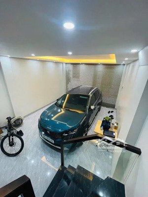 siêu phẩm! phúc đồng long biên 8 tầng - gara ô tô -thang máy - full nội thất cao cấp, giá siêu tốt