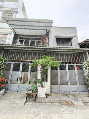 nhà 2 tầng 56m2, hxt, sát mặt đường bình trị đông, giáp hương lộ2, qua aeon bình tân 5p, 5.8 tỷ tl