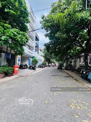 siêu phẩm hiếm thảo điền quận 2. hẻm xe hơi 10m dt 300m2 đầu tư tốt