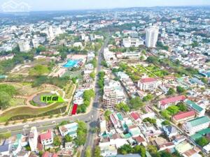 mặt tiền kinh doanh full thổ cư View công viên trung tâm BMT đường Phạm Hồng Thái