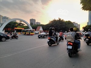 biệt thự công viên cầu giấy - đường lớn 4 làn xe - 340m2, hầm - mặt tiền 16,5m - 125 tỷ