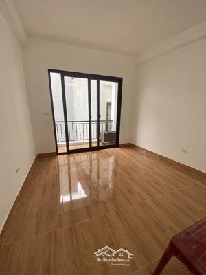 nhà dân xây- view thoáng - ô tô gần- dân trí cao- ở sướng