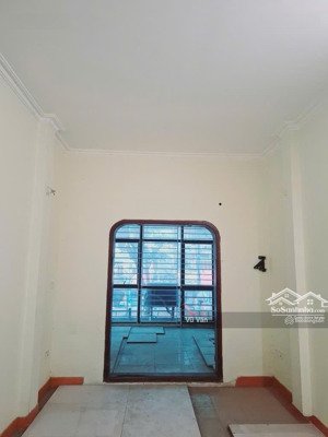 bán nhà mặt phố nguyễn văn cừ kinh doanh siêu đỉnh giá chỉ 22.5 tỷ, sổ đỏ chính chủ