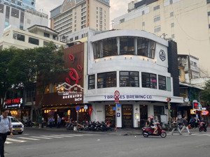 định cư bán góc hai mặt tiền hoàng hoa thám ( 6x27) 158m2 hđt 120tr/th , ctxd hầm 7 tầng 27 tỷ tl