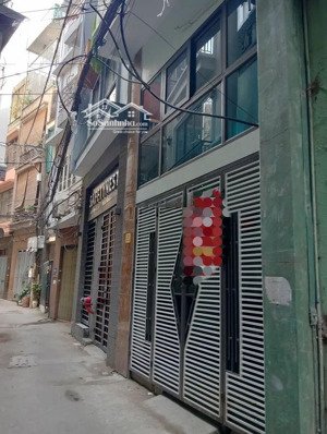 nhà đẹp ở luôn. thổ quan - đống đa. thang máy, ô tô đỗ cửa. 45m - 6 tầng - mt 5m - giá 15.9 tỷ