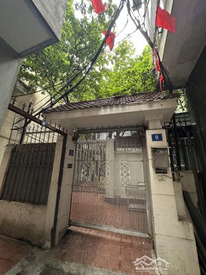 chính chủ bán gấp căn nhà 5 tầng-ô tô vào nhà ở lạc long quân