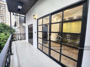 bán nhà võ thị sáu 32m, nhà mới, ngõ thông rộng, gần hồ công viên, giá chỉ 6.45 tỷ, an cư lý tưởng