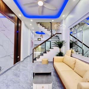 nhỉnh 6 tỷ - phú minh 40m - lô góc - sát ô tô - ngõ nông full nội thất - ở ngay